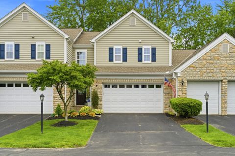 Photo of 340 Buck Run Trail, Westerville, OH 43082 (MLS # 226018720)