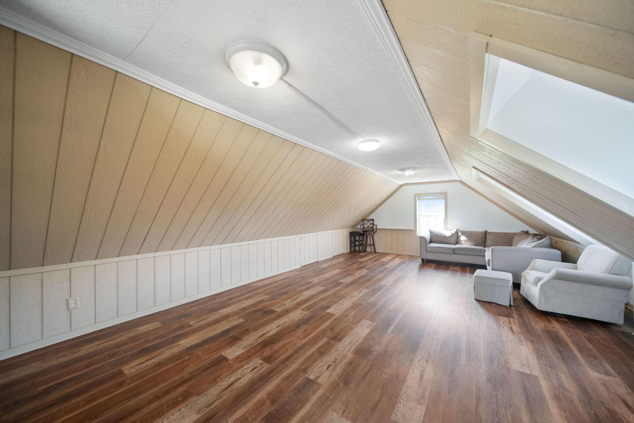 5583 Durrett Road, Orient, Ohio image 32