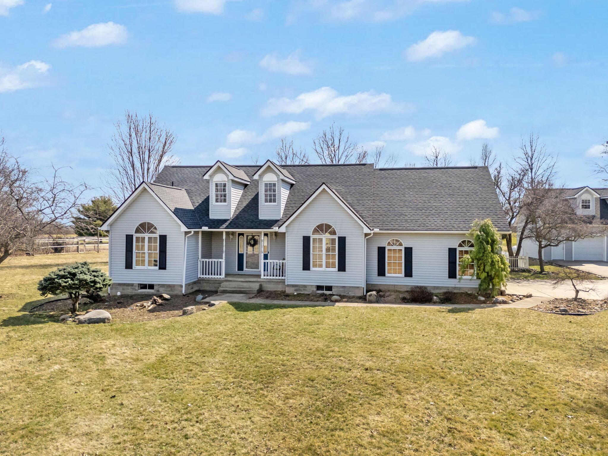 5583 Durrett Road, Orient, Ohio image 2