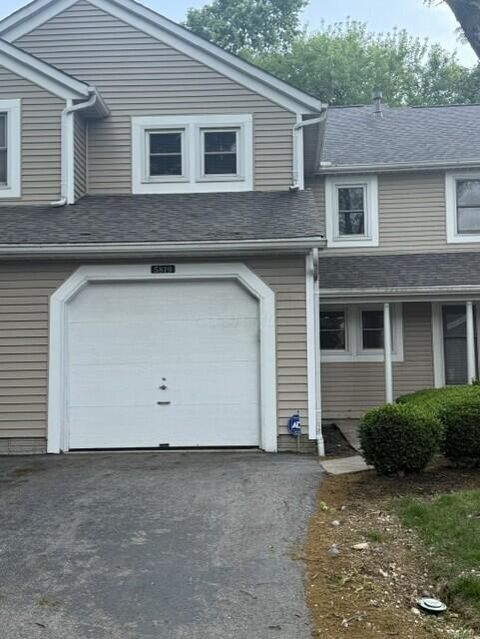 Photo of 5819 ELMBRIDGE Lane 28-3 #28-3, Dublin, OH 43016 (MLS # 226018197)