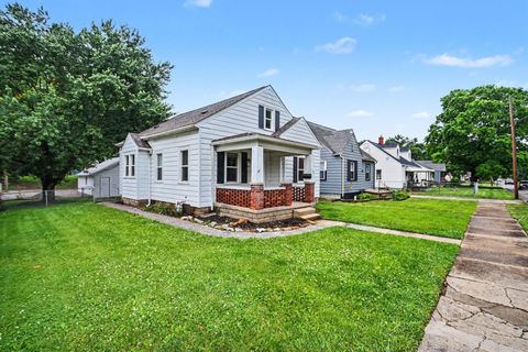 Photo of 937 N Pierce Avenue, Lancaster, OH 43130 (MLS # 226018060)