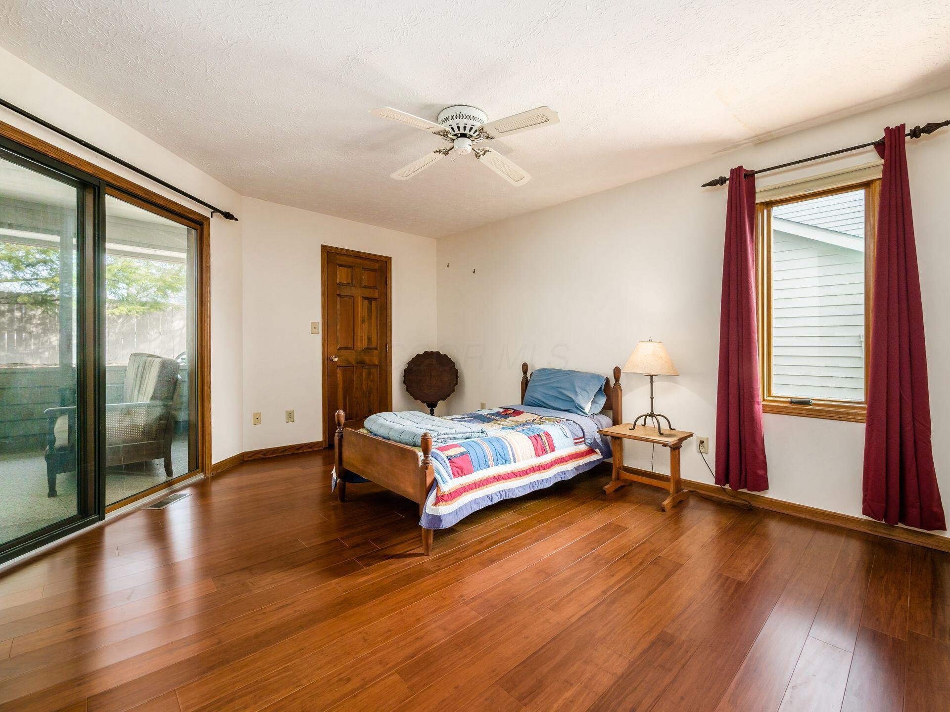 876 Chelsea Lane, Westerville, Ohio image 24