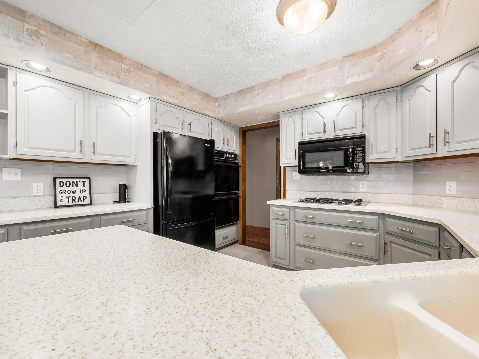 876 Chelsea Lane, Westerville, Ohio image 17