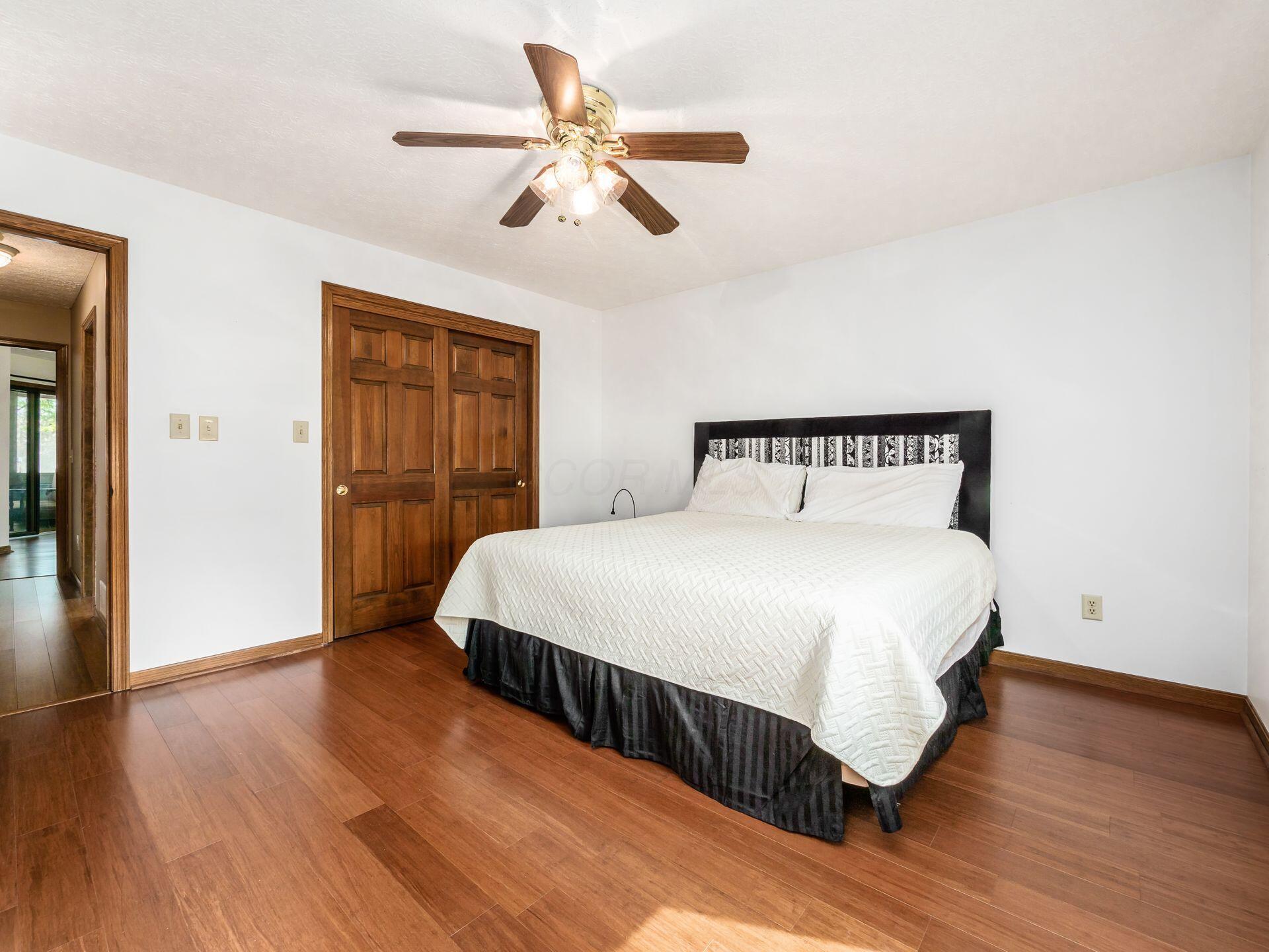 876 Chelsea Lane, Westerville, Ohio image 27