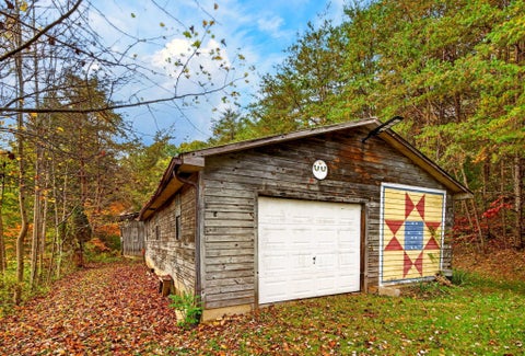 Photo of 25068 State Route 180, Rockbridge, OH 43149 (MLS # 226039410)