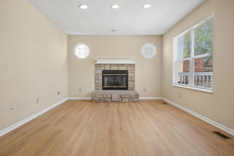 Tiny photo for 5638 Hatton Court, Hilliard, OH 43026 (MLS # 226030292)