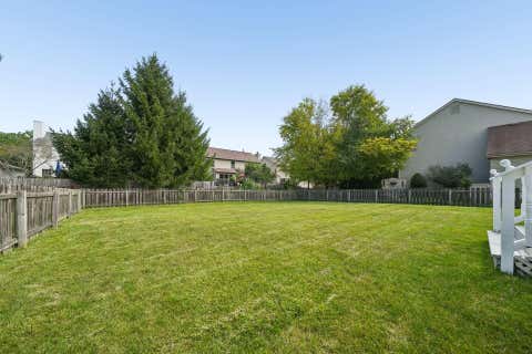 Tiny photo for 5638 Hatton Court, Hilliard, OH 43026 (MLS # 226030292)
