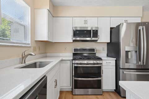 Tiny photo for 5638 Hatton Court, Hilliard, OH 43026 (MLS # 226030292)