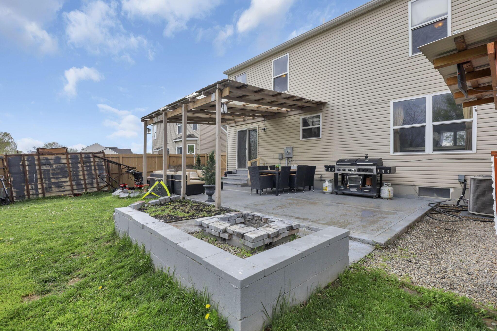 3728 Fountain Cove Lane, Grove City, Ohio image 26