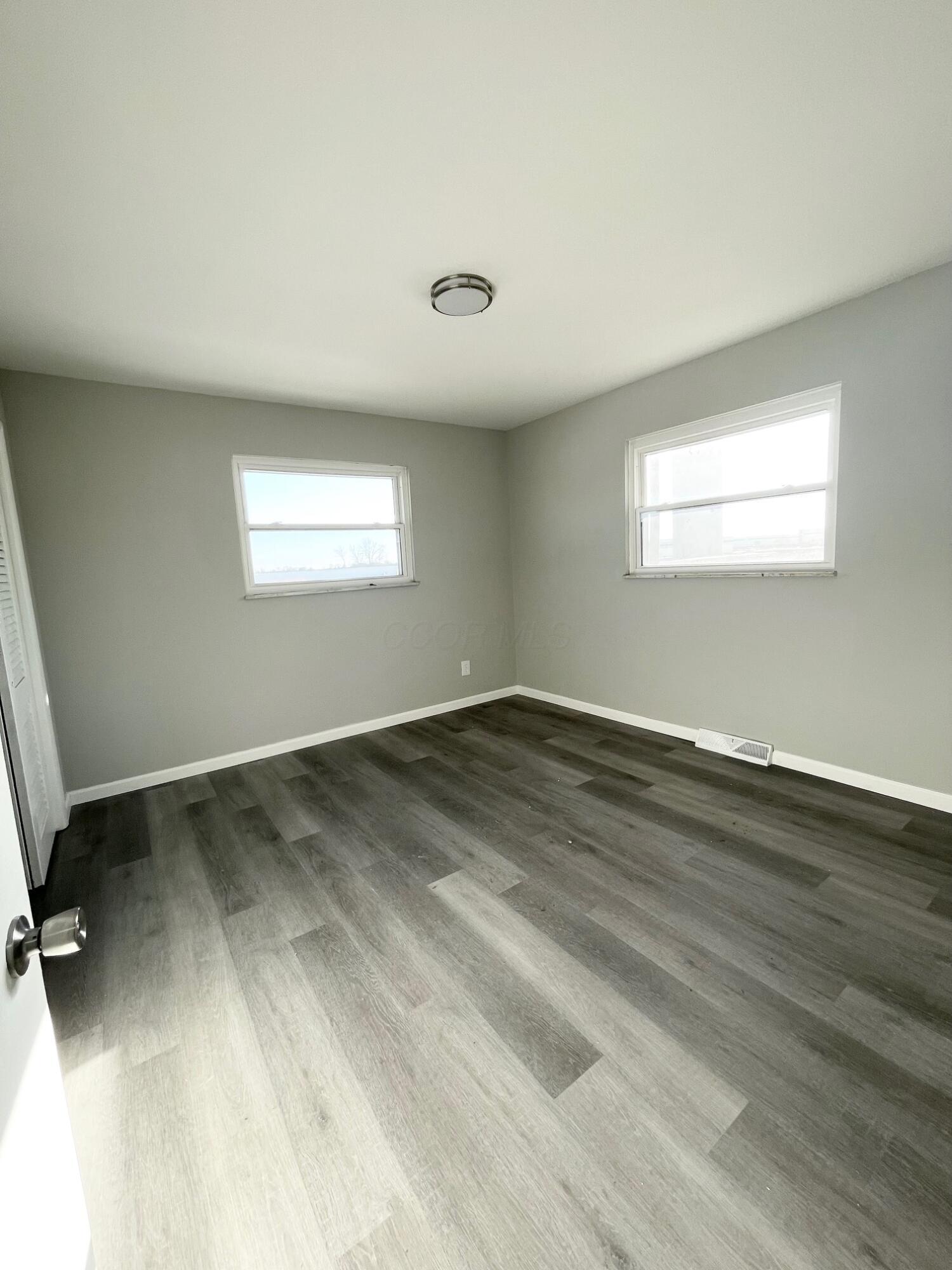 7849 Industrial Pkwy, Plain City, Ohio image 11