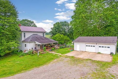 Photo of 59674 Yoker Valley Road, Quaker City, OH 43773 (MLS # 225044373)