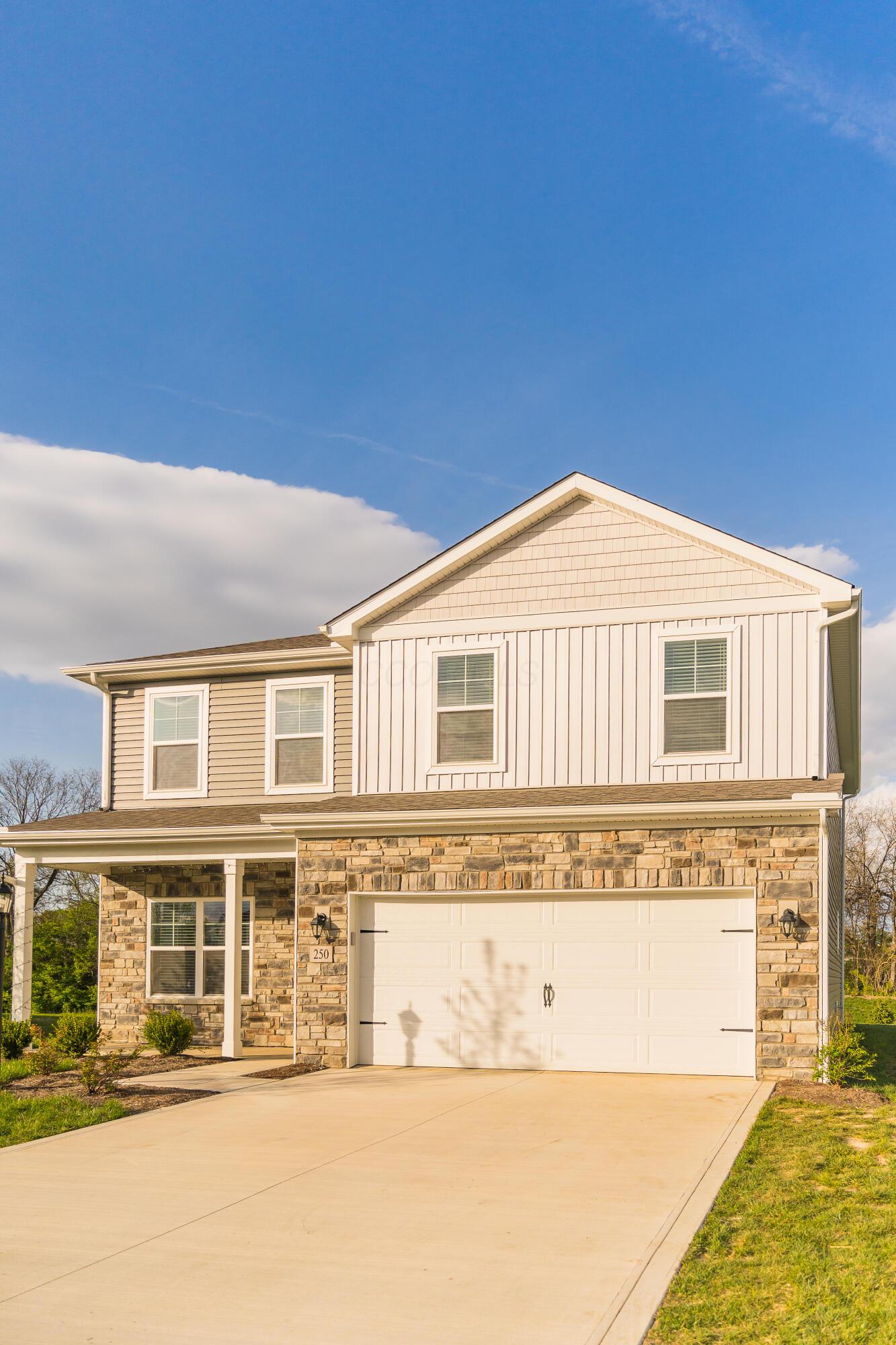 250 Sterndale Drive, Pickerington, Ohio image 5