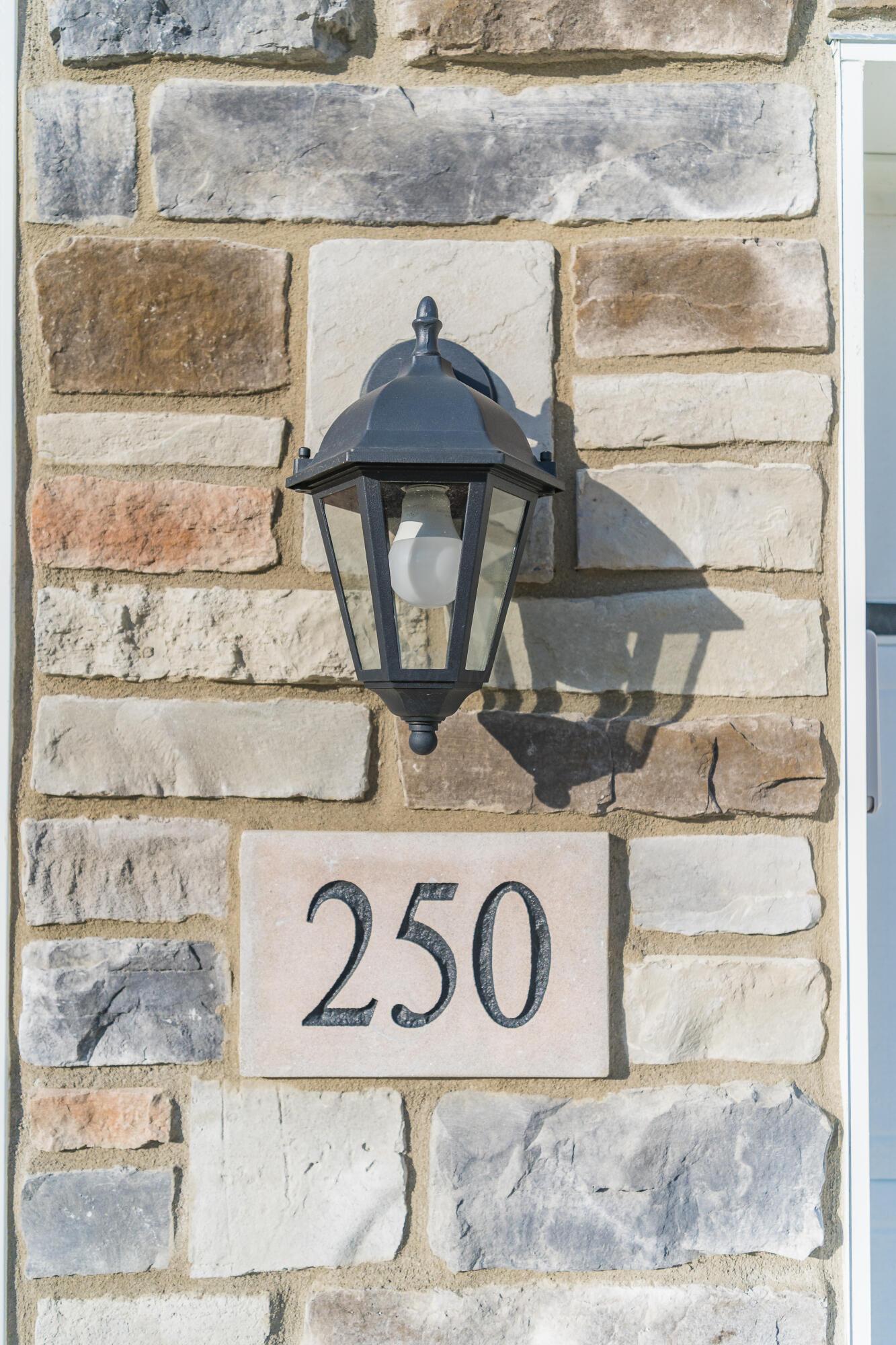 250 Sterndale Drive, Pickerington, Ohio image 8