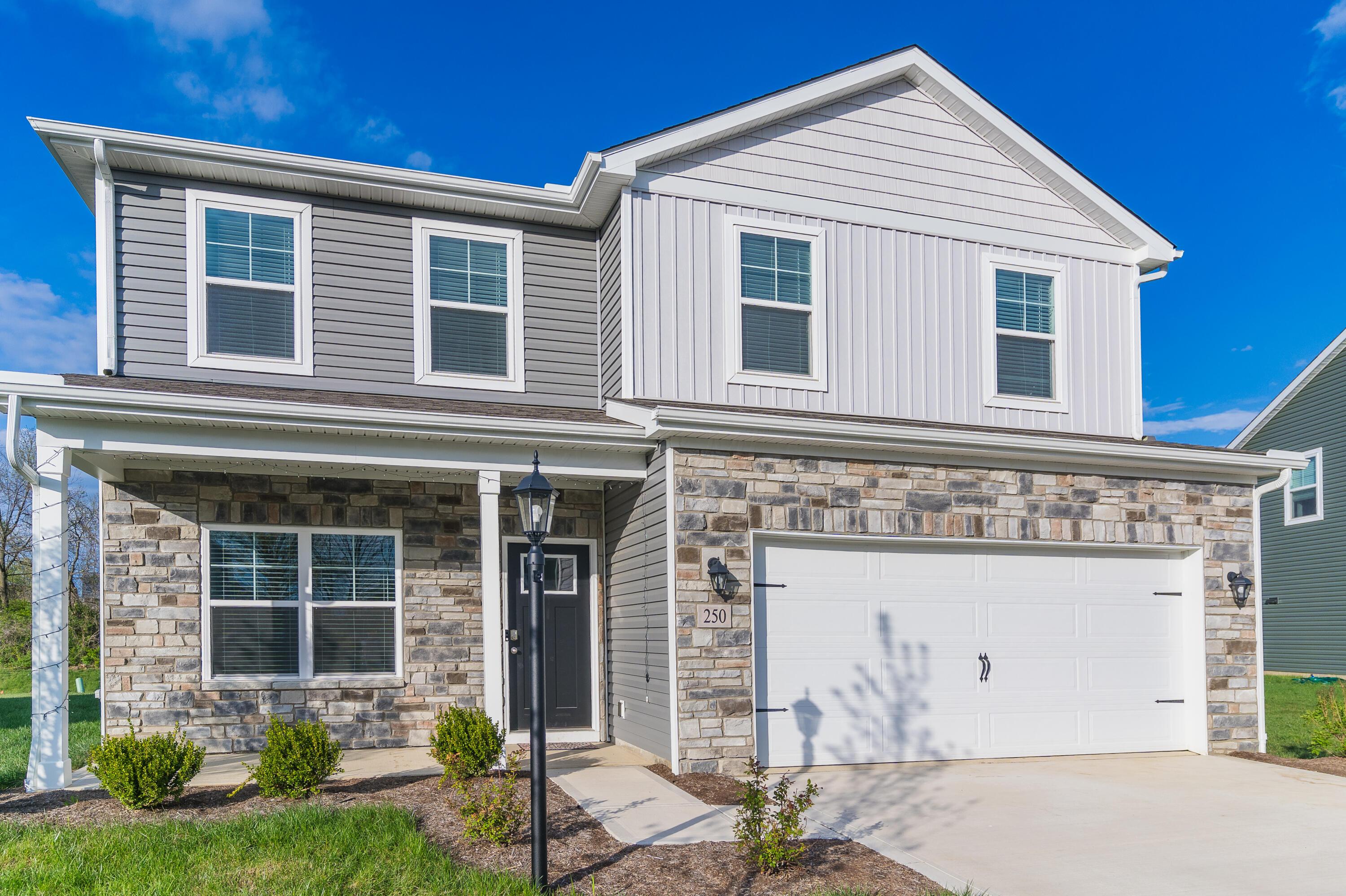 250 Sterndale Drive, Pickerington, Ohio image 2