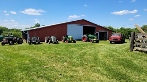 14677 Township Rd 63 Glenford OH 43739