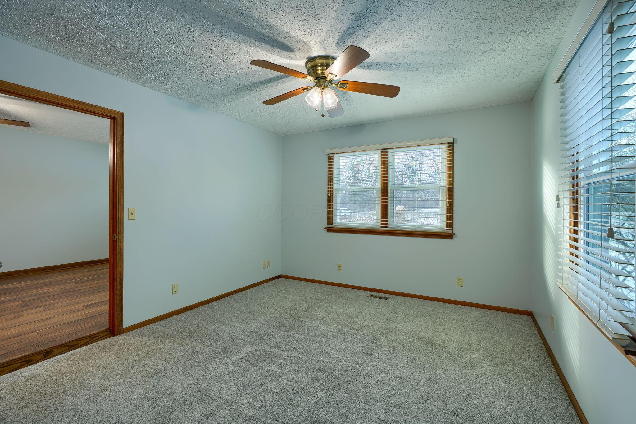 4344 Hazelton Etna Road, Johnstown, Ohio image 17