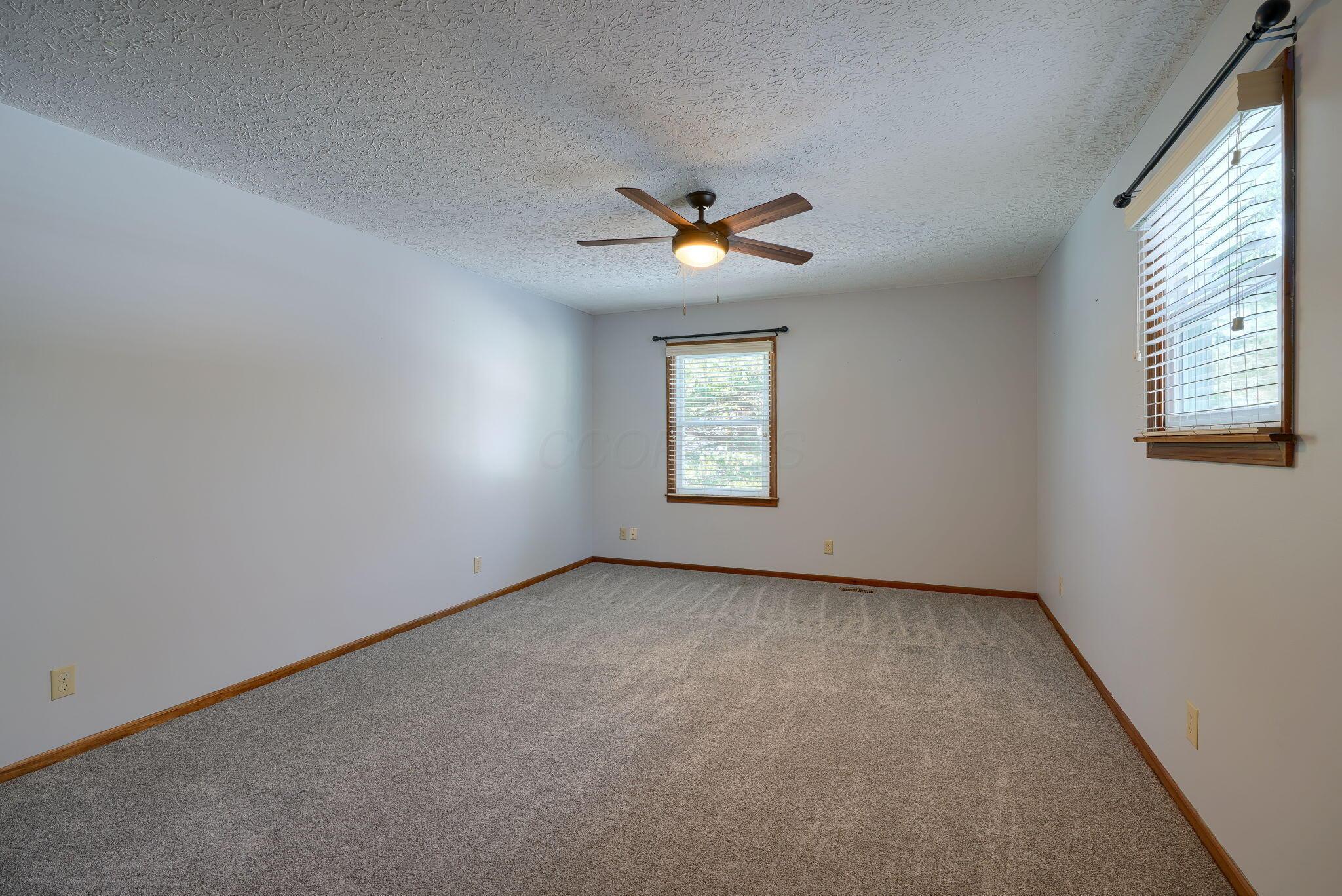 4344 Hazelton Etna Road, Johnstown, Ohio image 34