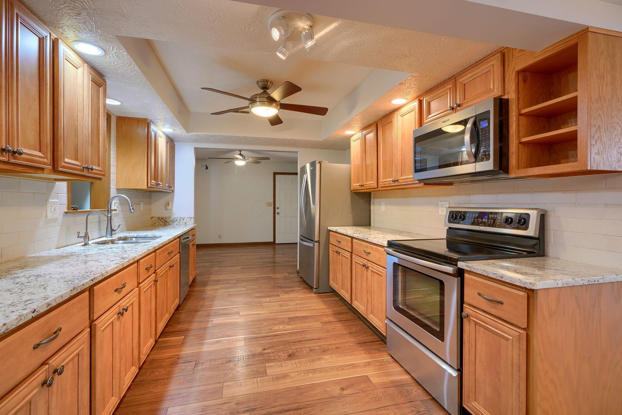 4344 Hazelton Etna Road, Johnstown, Ohio image 22