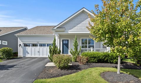 Photo of 7678 Gateway Boulevard, Powell, OH 43065 (MLS # 225037639)