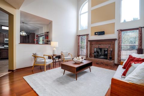 Photo of 1080 Taylor Mills Drive, Reynoldsburg, OH 43068 (MLS # 225031787)