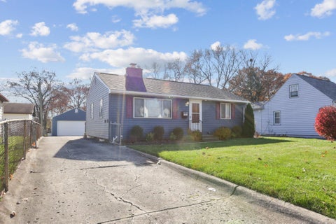 Photo of 1277 Northridge Road, Columbus, OH 43224 (MLS # 226038516)