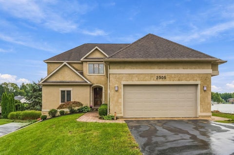 Photo of 2305 Pawnee Drive, London, OH 43140 (MLS # 226036127)