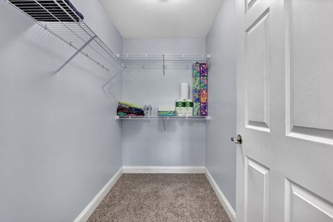 Tiny photo for 8396 Greyhawk Circle, Columbus, OH 43240 (MLS # 226014251)