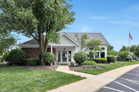 Tiny photo for 8396 Greyhawk Circle, Columbus, OH 43240 (MLS # 226014251)