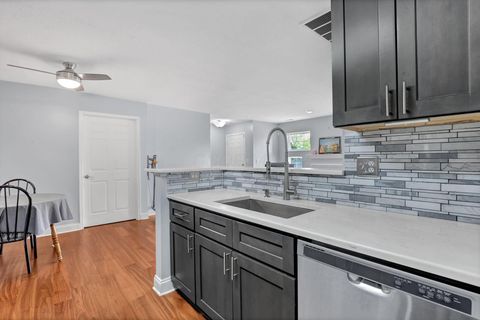 Tiny photo for 8396 Greyhawk Circle, Columbus, OH 43240 (MLS # 226014251)