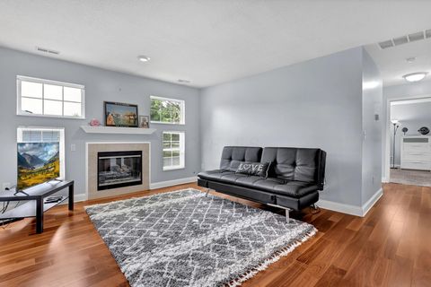 Tiny photo for 8396 Greyhawk Circle, Columbus, OH 43240 (MLS # 226014251)