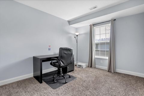 Tiny photo for 8396 Greyhawk Circle, Columbus, OH 43240 (MLS # 226014251)