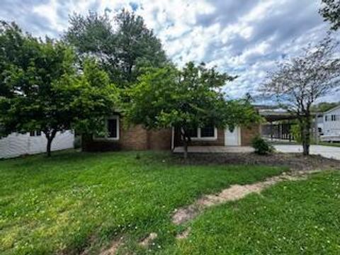 Tiny photo for 1621 Lookout Street, Lancaster, OH 43130 (MLS # 226019068)