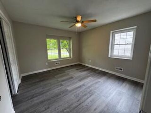 Tiny photo for 1621 Lookout Street, Lancaster, OH 43130 (MLS # 226019068)