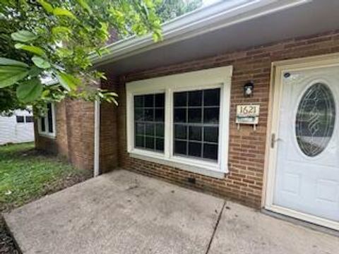 Tiny photo for 1621 Lookout Street, Lancaster, OH 43130 (MLS # 226019068)