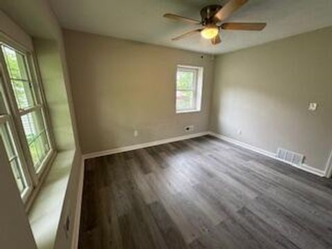 Tiny photo for 1621 Lookout Street, Lancaster, OH 43130 (MLS # 226019068)