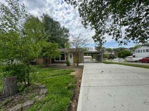 Tiny photo for 1621 Lookout Street, Lancaster, OH 43130 (MLS # 226019068)