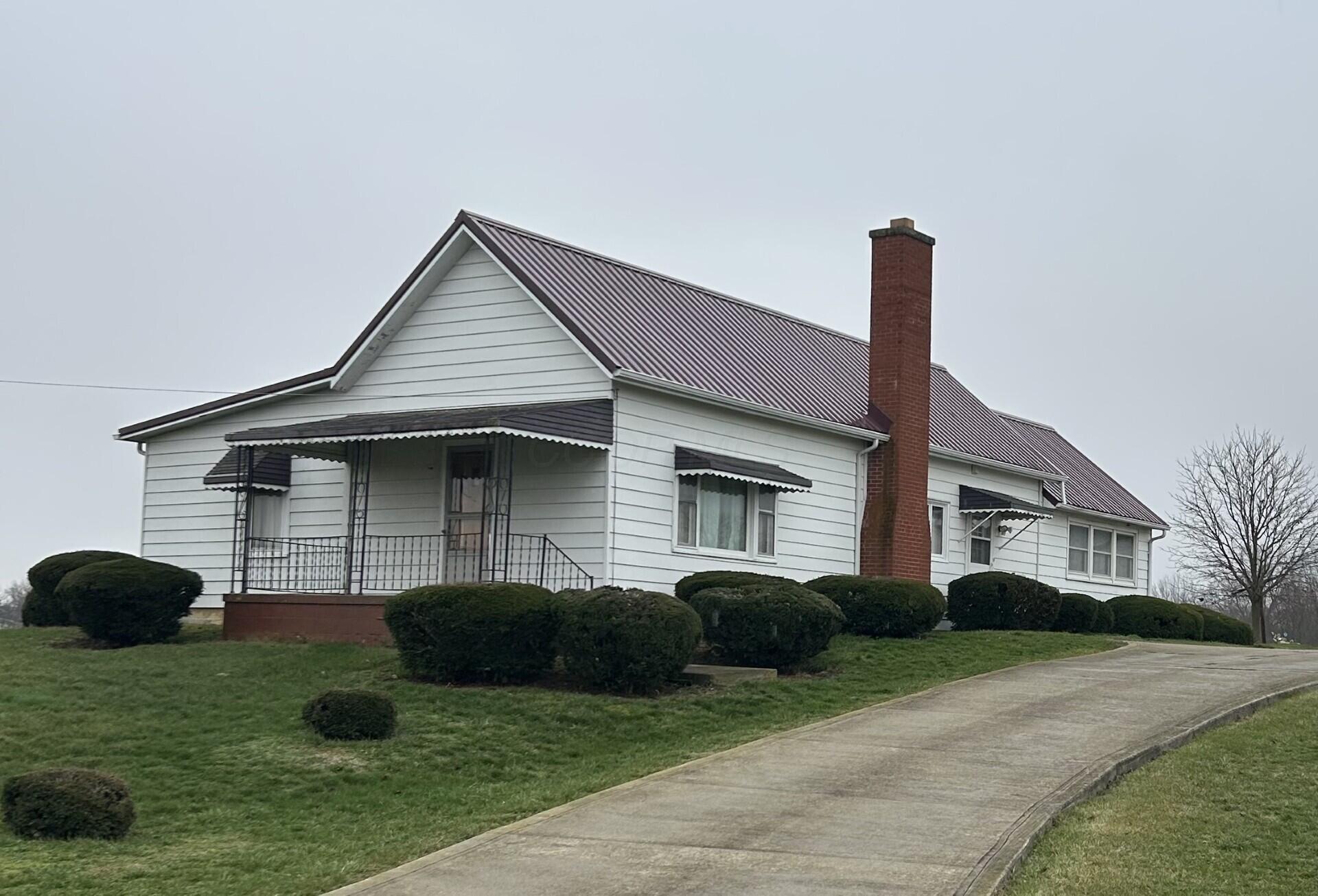 351 N Main Street, New Holland, Ohio image 1