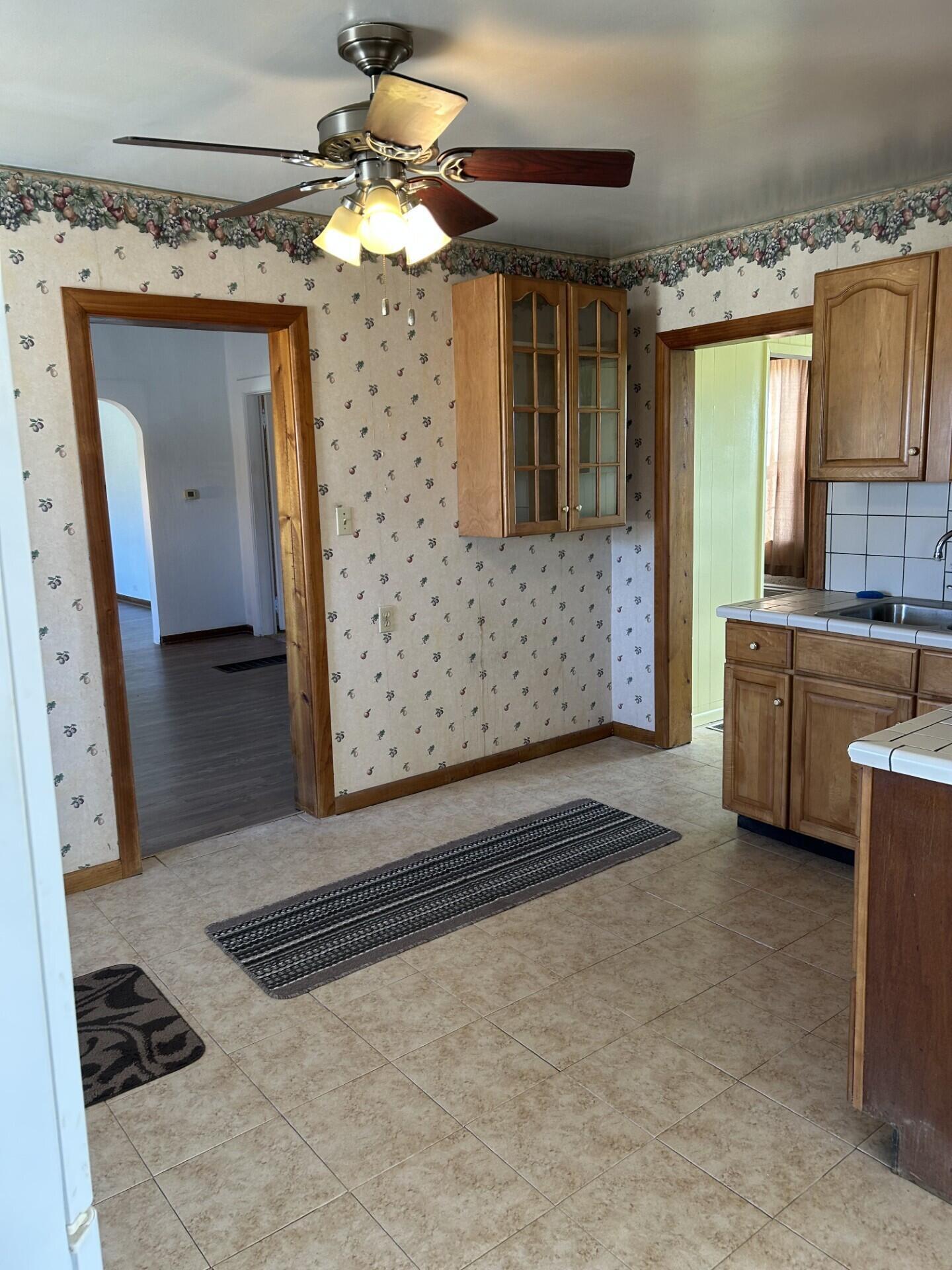 351 N Main Street, New Holland, Ohio image 3