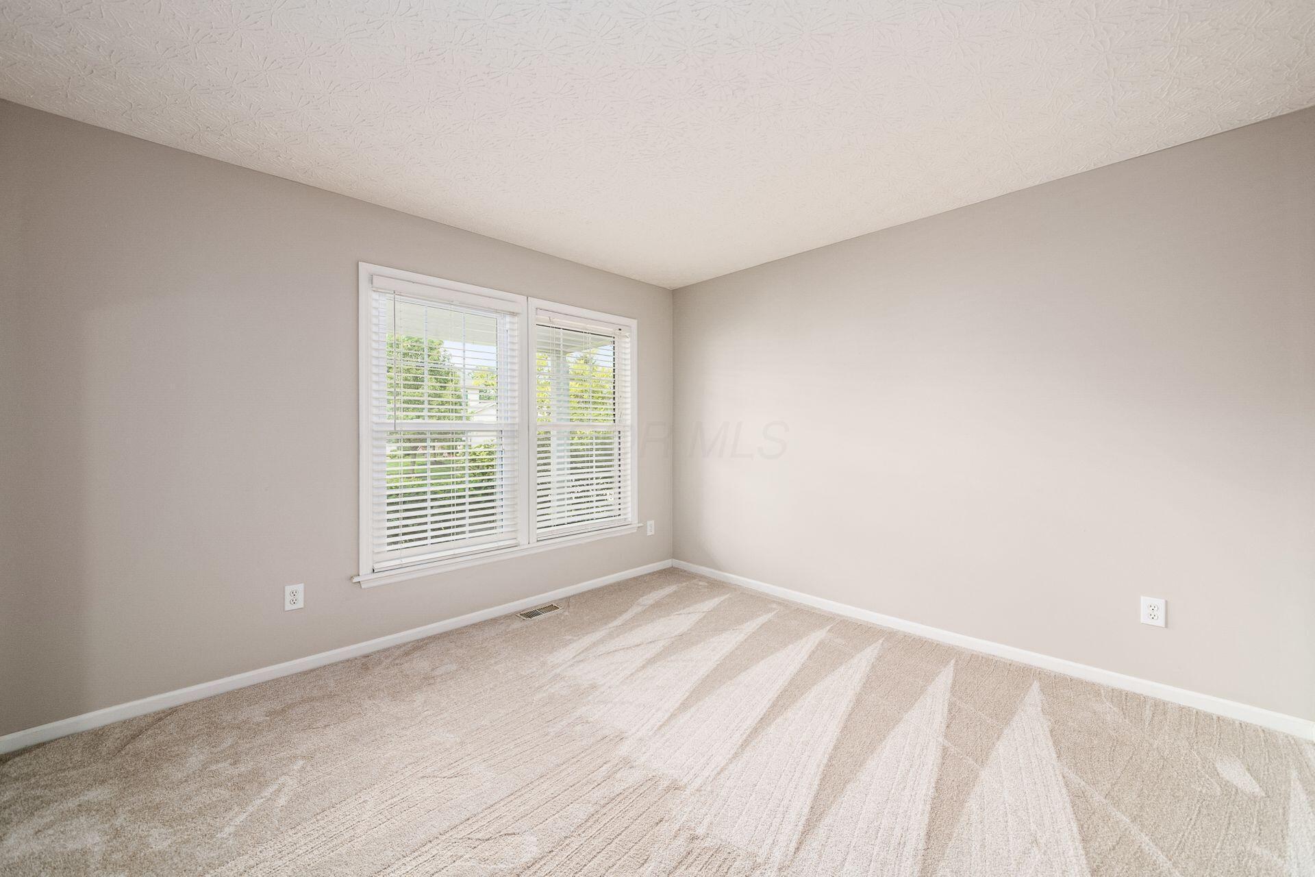 5547 Oldwynne Road, Hilliard, Ohio image 7
