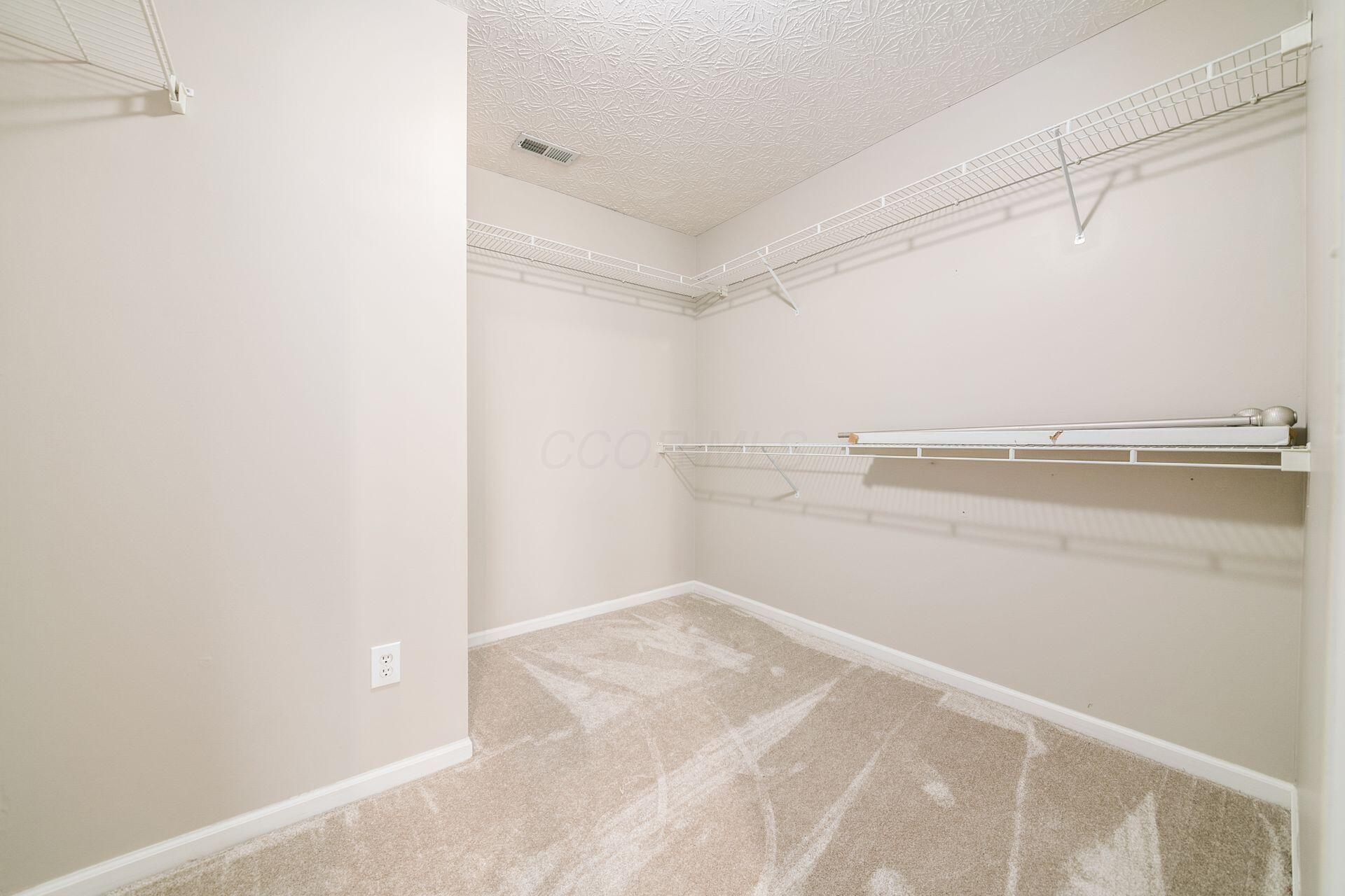 5547 Oldwynne Road, Hilliard, Ohio image 33