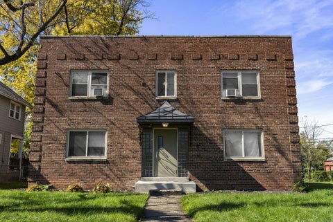 Photo of 2519 Indianola Avenue, Columbus, OH 43202 (MLS # 226039249)