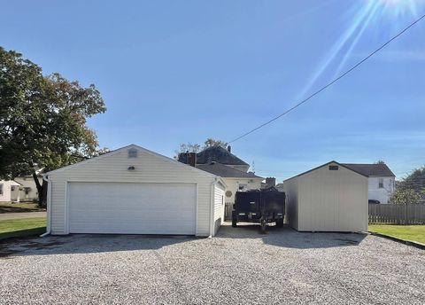 Tiny photo for 953 Garfield Avenue, Lancaster, OH 43130 (MLS # 225039676)