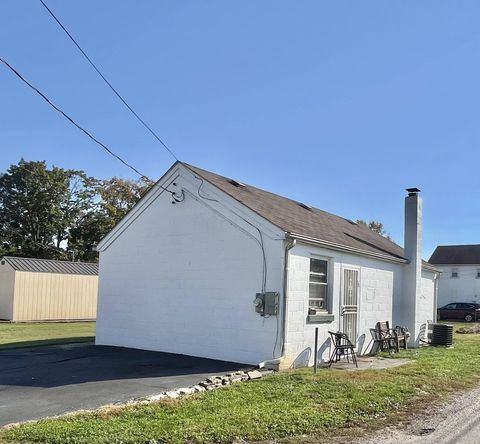 Tiny photo for 953 Garfield Avenue, Lancaster, OH 43130 (MLS # 225039676)