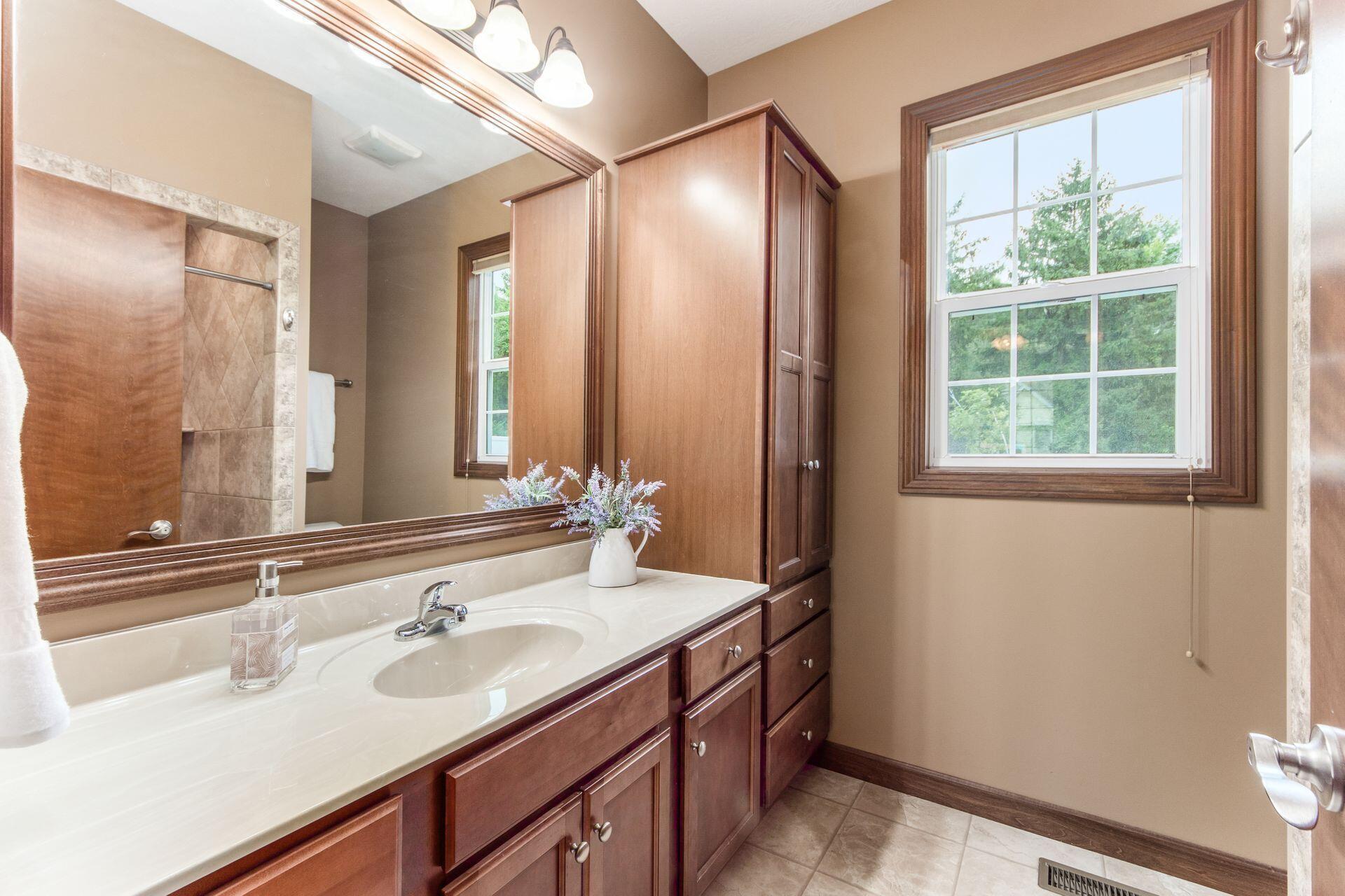 304 Middleburn Street, Johnstown, Ohio image 22