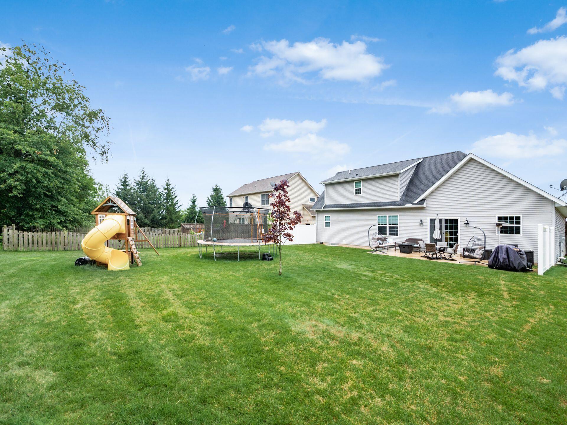 304 Middleburn Street, Johnstown, Ohio image 37