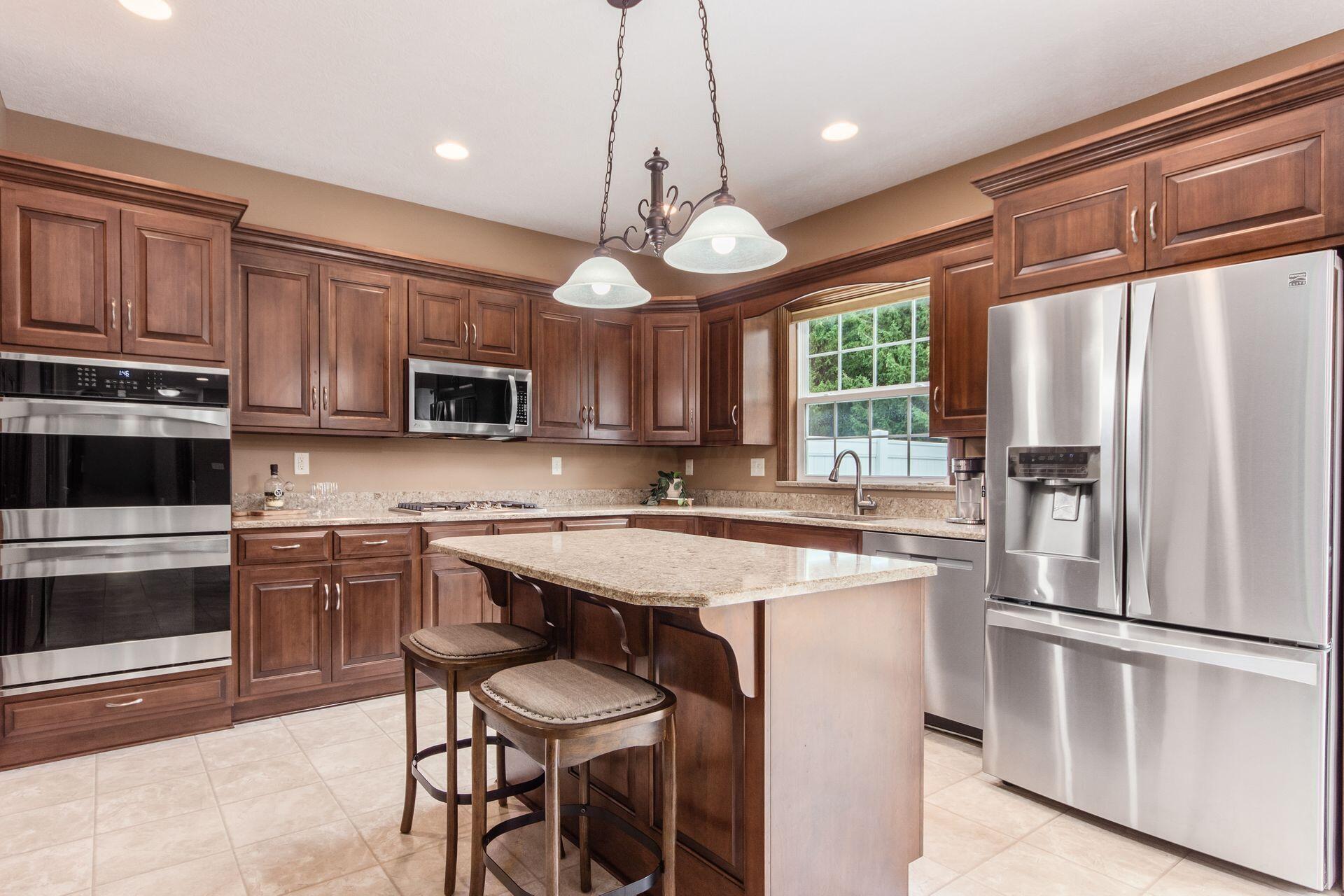 304 Middleburn Street, Johnstown, Ohio image 14