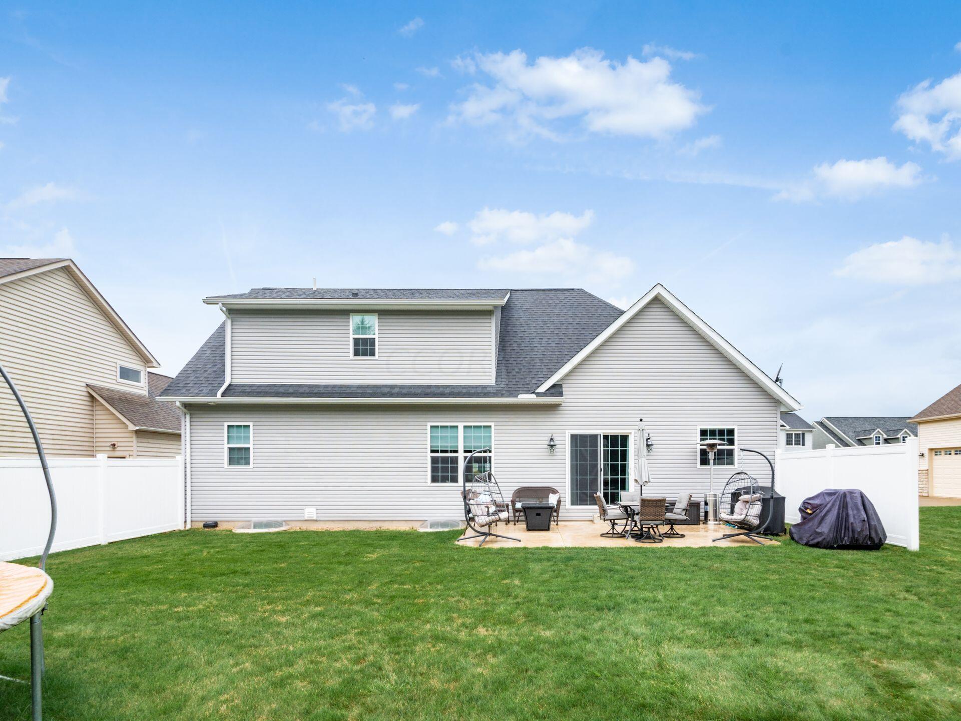 304 Middleburn Street, Johnstown, Ohio image 33