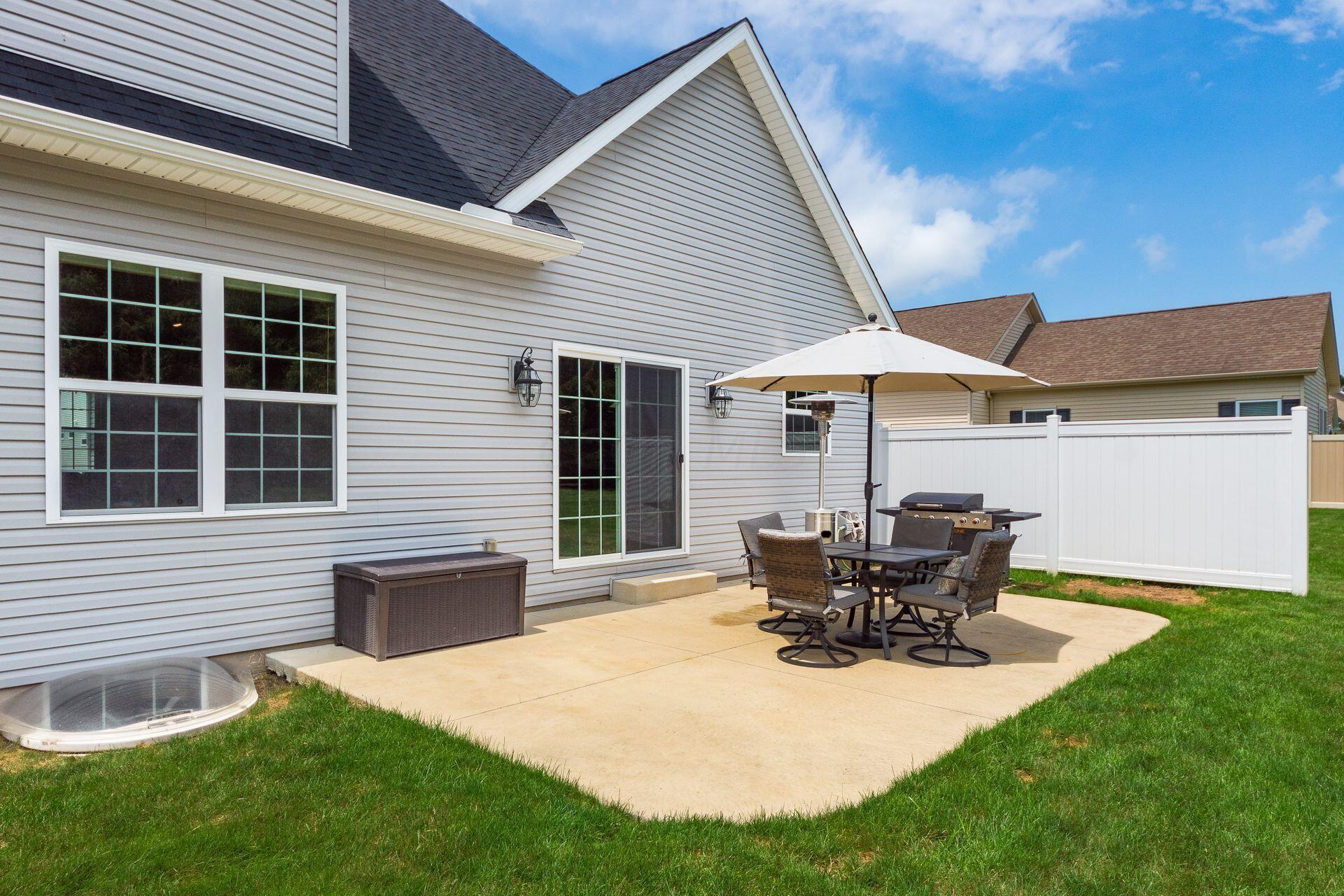 304 Middleburn Street, Johnstown, Ohio image 34