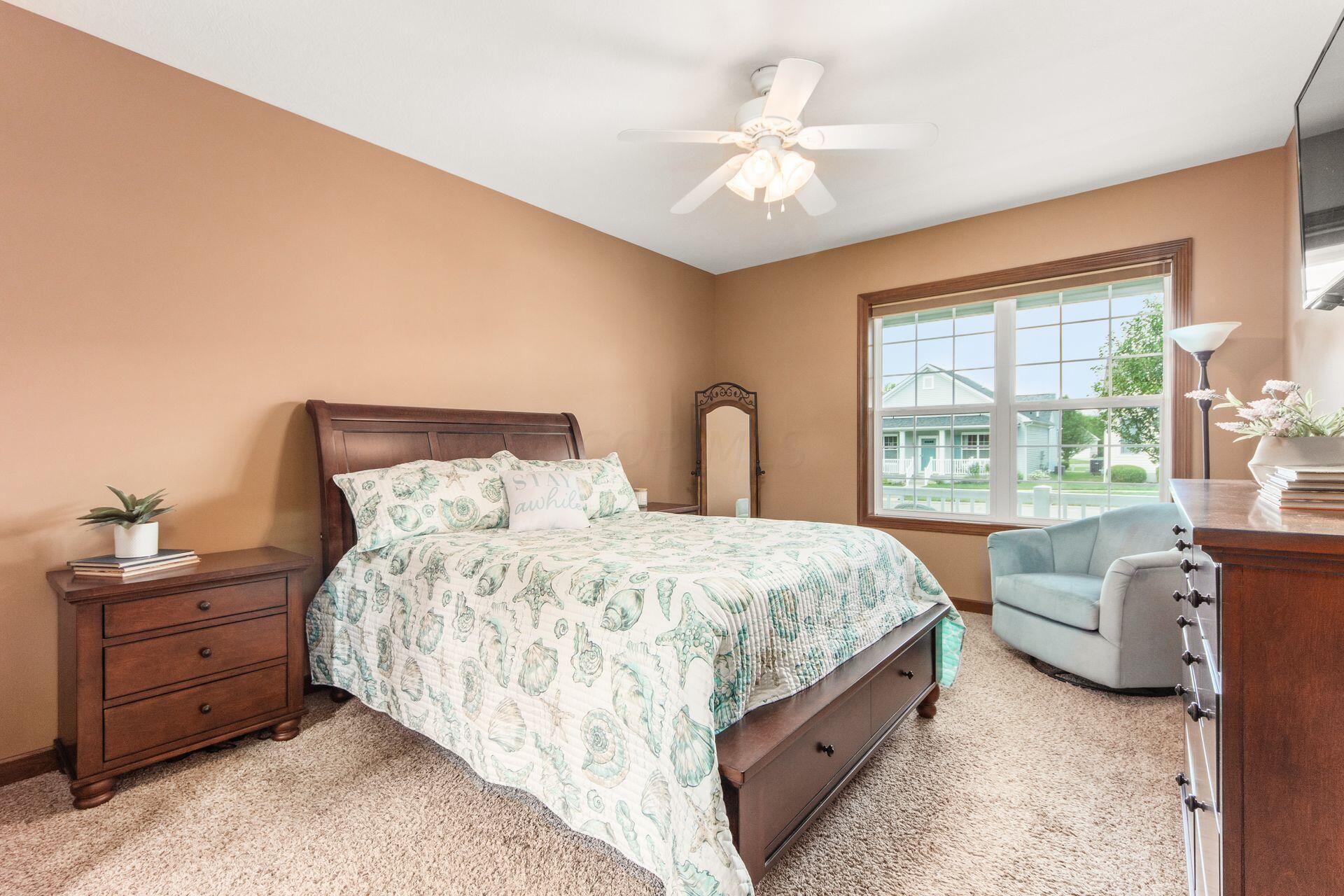 304 Middleburn Street, Johnstown, Ohio image 18