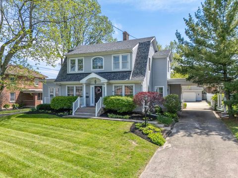 Photo of 929 Mt Vernon Avenue, Marion, OH 43302 (MLS # 226013380)